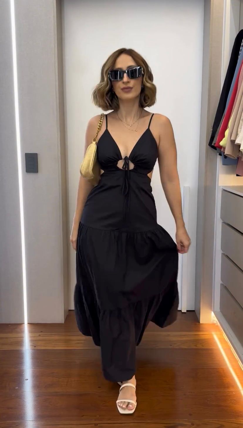 Vestido Midi Evasê Amarração Liso