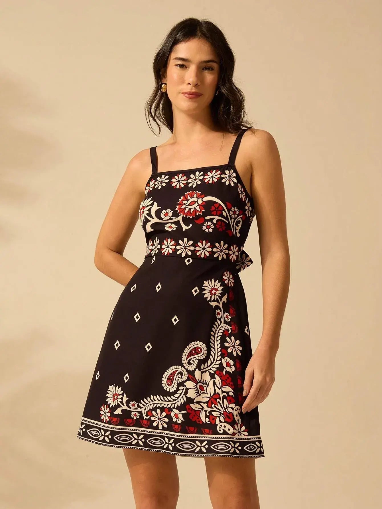 Vestido Curto Feminino Estilo Boho